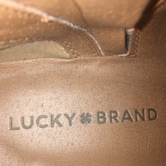 Lucky Brand LP Brenon Booties Ankle Boots Faux Leather Zips Stacked Block Heel 8 - Picture 4 of 12